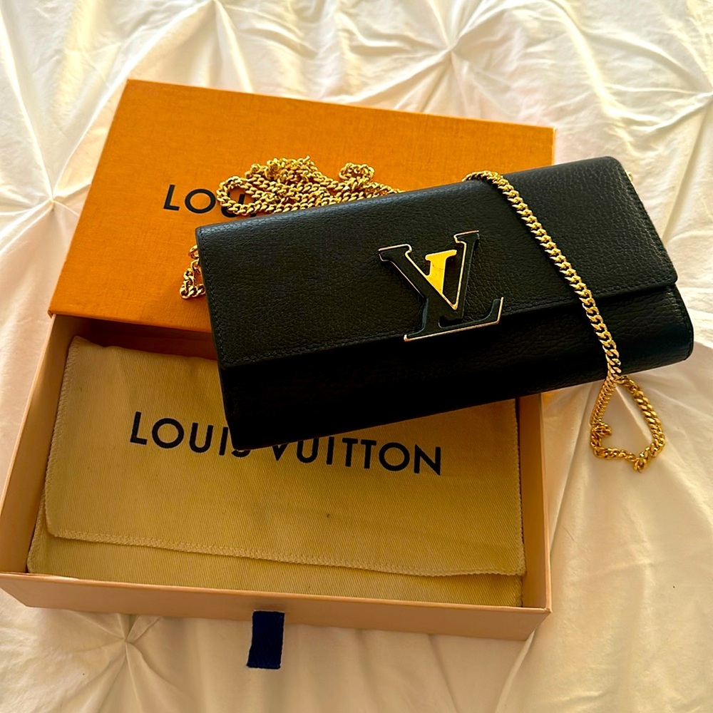 Louis Vuitton Capucines Wallet